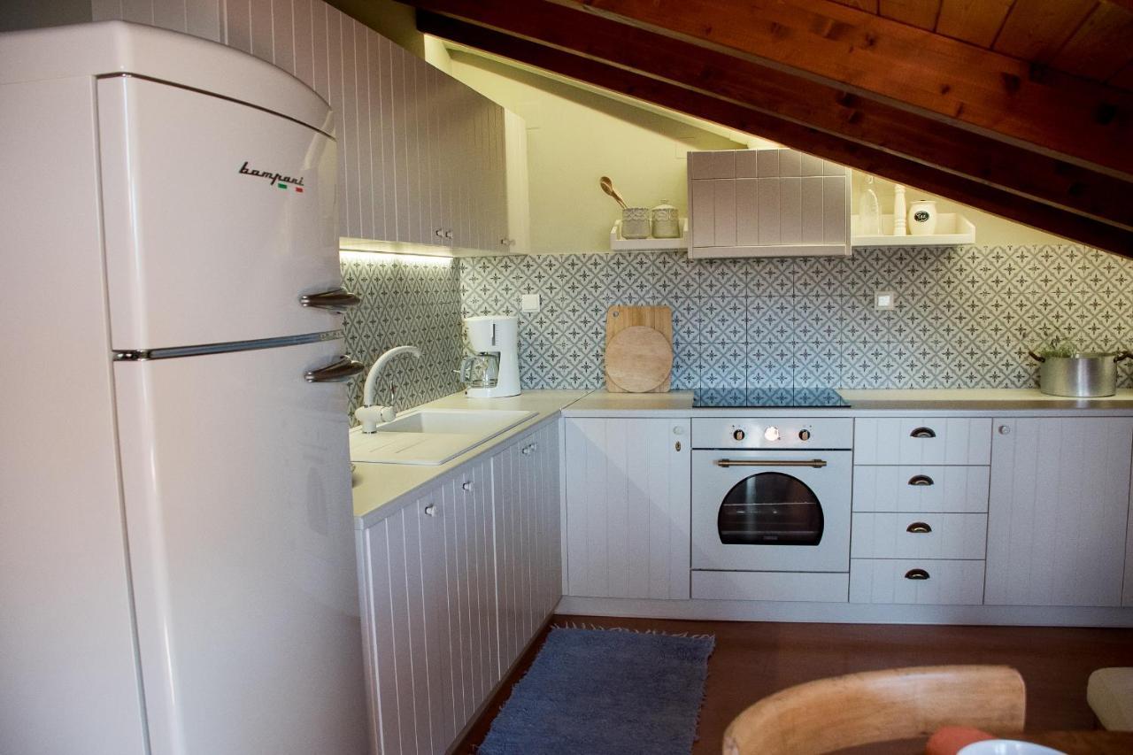 Country Style Attic In The Heart Of Preveza Apartment Екстериор снимка