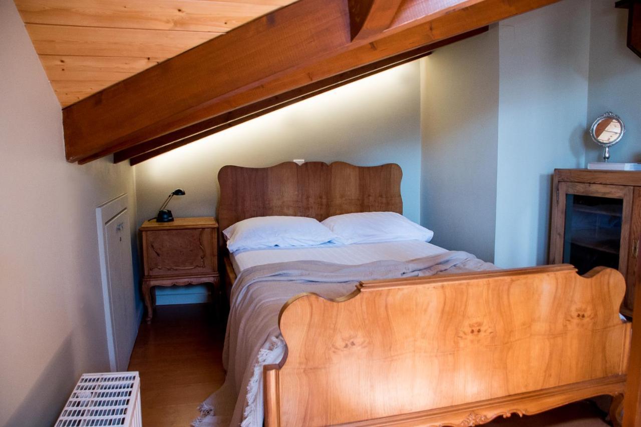 Country Style Attic In The Heart Of Preveza Apartment Екстериор снимка