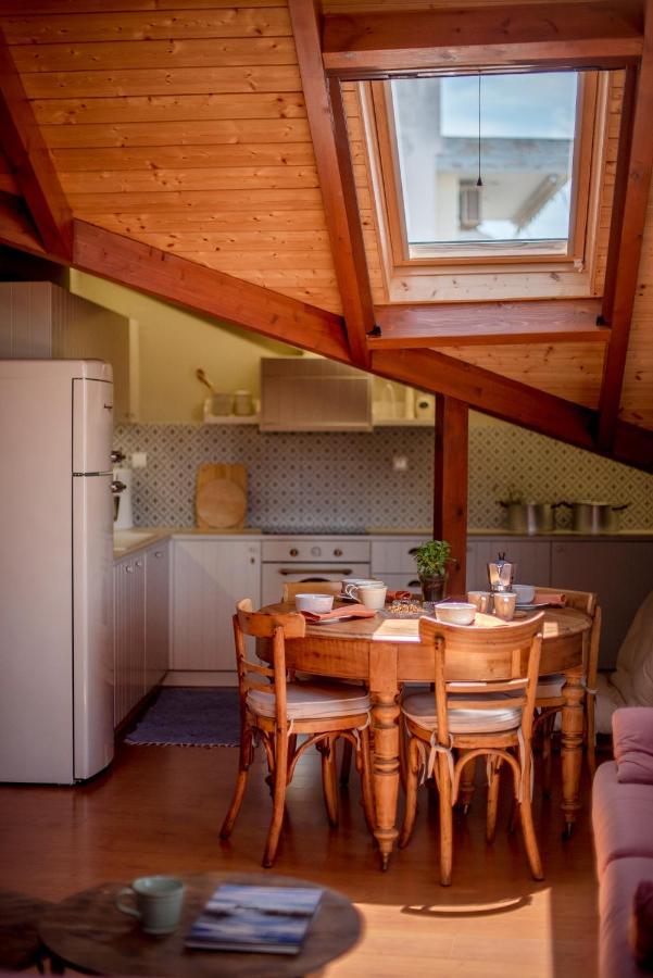 Country Style Attic In The Heart Of Preveza Apartment Екстериор снимка