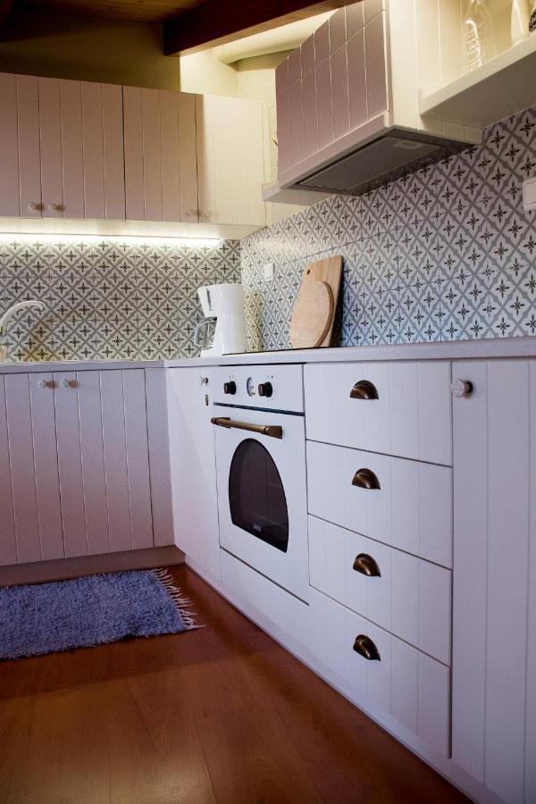 Country Style Attic In The Heart Of Preveza Apartment Екстериор снимка